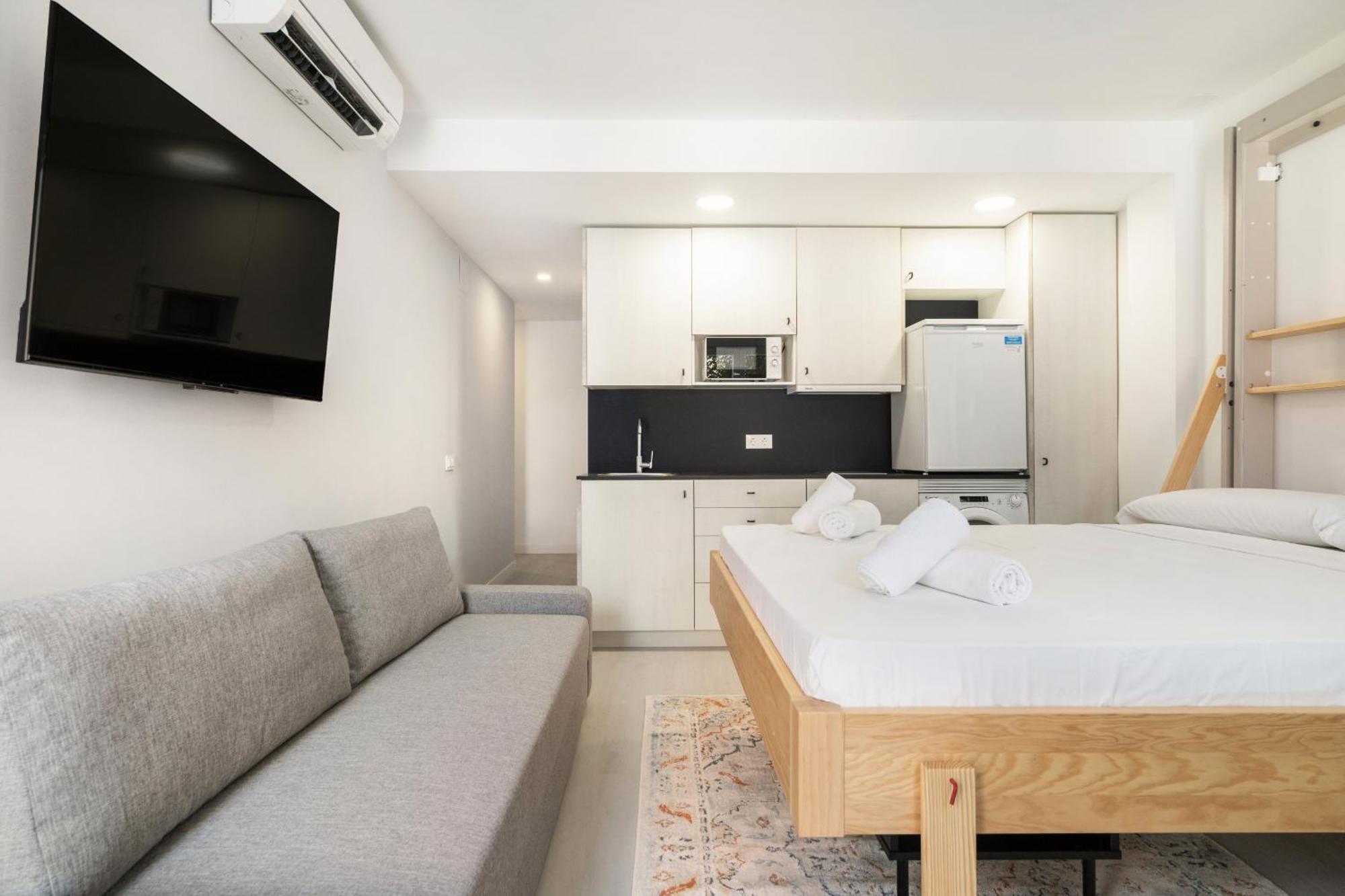 Madriver Apartamentos Reformados Con Parking Gratuito Экстерьер фото