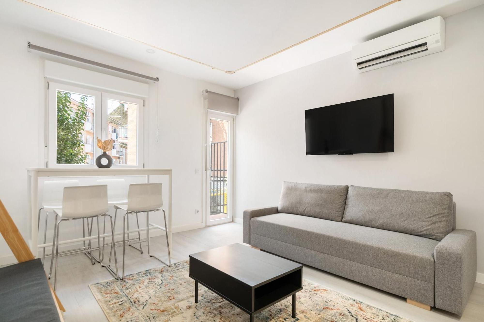 Madriver Apartamentos Reformados Con Parking Gratuito Экстерьер фото
