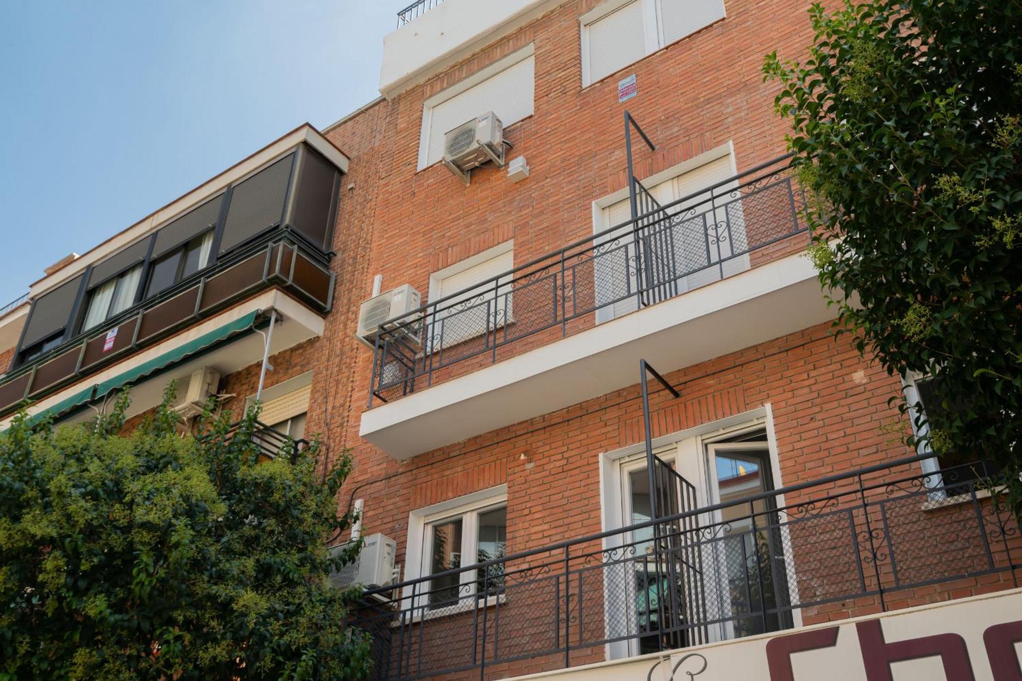 Madriver Apartamentos Reformados Con Parking Gratuito Экстерьер фото