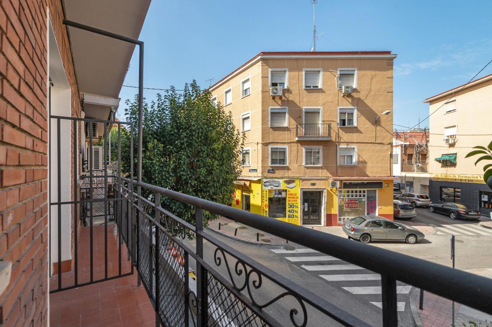 Madriver Apartamentos Reformados Con Parking Gratuito Экстерьер фото