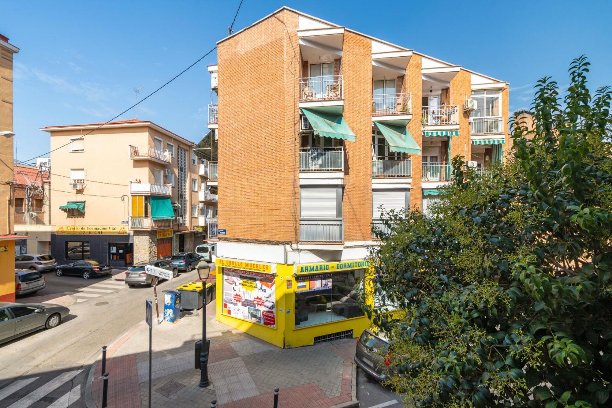 Madriver Apartamentos Reformados Con Parking Gratuito Экстерьер фото